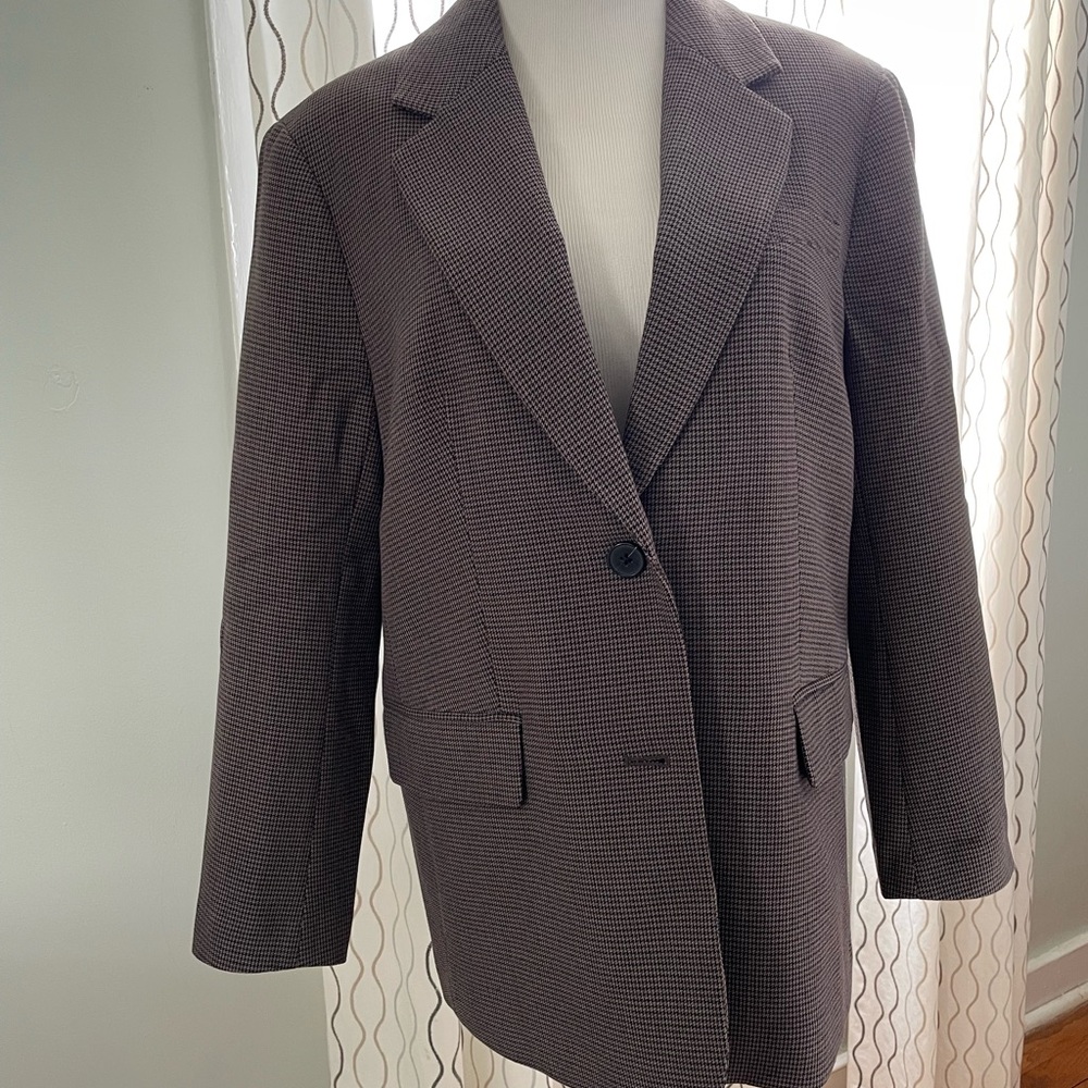 Classic Brown Blazer